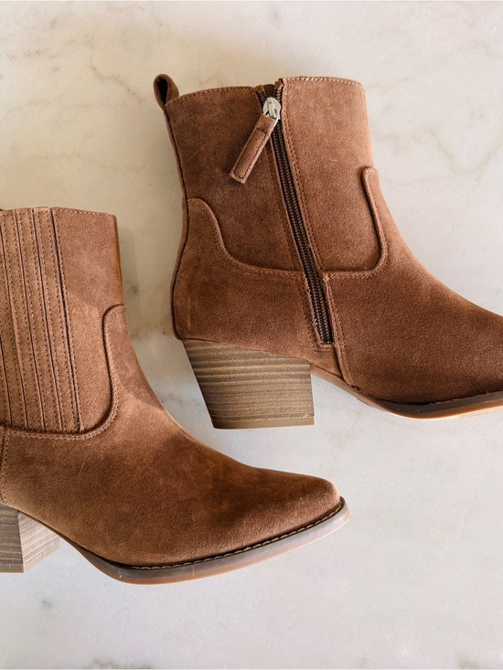 Universal Thread Shoes - Universal Thread Chestnut Brown Suede Ankle Booties with Stacked Heel